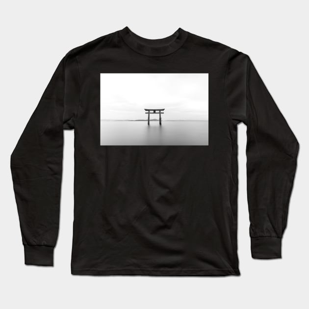 Japanese Gate Shrine Pagoda In Gray Scale Landscape Photography Long Sleeve T-Shirt by mikels